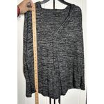 Tahari  Hoodie Sweatshirt Womens Medium Top‎ Long Sleeve Gray Black Photo 1