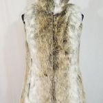 Reversible Fuda Faux Fur/Faux Leather Vest Tan Size M Photo 0
