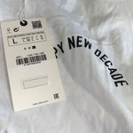 ZARA NWT HAPPY NEW ECADE SLOGAN PRINT T-SHIRT WITH SHOULDER PADS Photo 4