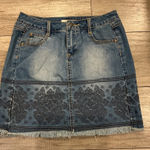 Stetson Denim Skirt Blue Embroidered Fringed Hem Size 2 Photo 0