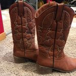 Cowgirl Boots Brown Size 8 Photo 0