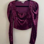 VICI  | Dina Top Photo 4