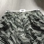 Banana Republic Black & White Abstract Print Silky A-Line Mini Skirt Size 2 Photo 3