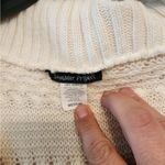 Sweater Project  Knit white crowl neck sweater size medium Photo 2