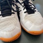 ASICS Volleyball / Court Shoes Photo 5