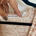 Midnight sky Tan Tie-Front Crop Blouse with Flutter Sleeves size Large Photo 1