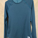 The North Face  long sleeve Photo 0