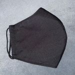 Plain Black Face Mask Photo 0