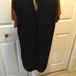 August Silk 2 tone Camel/Black Lg Top Photo 4