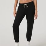 Vuori ’s Women’s Black Dreamy Jogger Photo 7