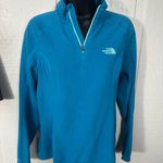The North Face  1/4 Zip Daria Athletic Pullover See Measurements EUC Photo 2