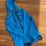 Oakley Wind Breaker Photo 0