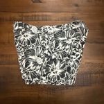 Banana Republic Hampton Fit Floral Print Shorts Black White Size 10 Photo 3