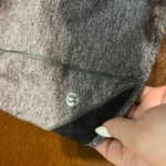 Lululemon Hotty Hot Short 2.5” Photo 2