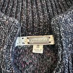 Gimmicks by BKE Gimmicks Women’s Sweater‎ Photo 4