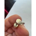 90s Vintage Womens Pearly White Twist On Huggie Stud Earrings Feminine Dainty Photo 3