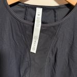 Lululemon NWT Mesh Panelled Training Long Sleeve Shirt
Black- Size 8 Photo 4