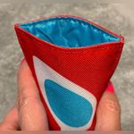 NWOT Lisa Perry for Estée Lauder Tote with Sunglasses Case Photo 6