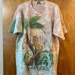 Vintage Liquid Blue T Photo 0