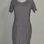 Decollection white and gray Striped short sleeve dress with zipper closure Size L Photo 0