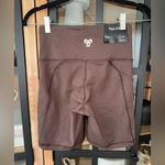 Aritzia TNA Trace Biker shorts 7” high rise waisted workout cocoa brown mocha Photo 1