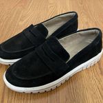 Blondo  Black suede leather slip on waterproof loafer sneakers size US 6.5 Photo 1