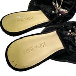 Nine West  Bonnelyn Black Crushed Velvet Dragonfly Slip On Flat Mules Shoes Sz 7 Photo 5