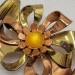Vintage Two Tone Copper & Gold Ribbon Flower Brooch Pin Yellow Faux Pearl Stone Brown Photo 2