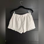 Brandy Melville  White Pull On Sweat Shorts Comfy Casual Pockets One Size EUC Photo 2
