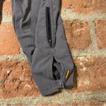 Lucy Activewear Shorts Women's XS Gray Stretch Low Rise Zip Fly Pocket Athletic Photo 3