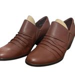 Clarks NIB! Emily2 Cove British Tan Leather Pump Booties - Size 9 Photo 8