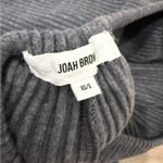 Joah Brown  Shorts! Photo 3