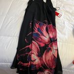 Jennifer Lopez Flower Dress Photo 0