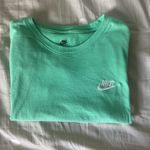 Nike Green tee Photo 1