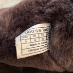 UGG  Bailey Boots Brown Color size 5 excellent condition see pictures Photo 6