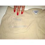 Columbia Womens M New NWT Khaki Tan Hike Shorts Pockets UPF 30 Trail Play Point Photo 5