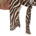 Princess Polly  Women's Patterned Tie Front‎ Cropped Top White Brown Size 4 Photo 3