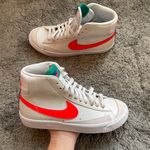 Nike Blazer Mid Size 4.5Y Photo 0