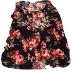 Free Kisses  Maternity Open Shoulder top, size xl. 

Gently worn condition, Photo 0