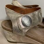 TAOS Carousel 2 women’s metallic snake print leather wedge sandals. Size 10 Photo 4