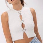 Kindred NWT , Love Heart Top (fuzzy crop top) White Color Size L Photo 0
