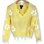 Princess Polly | Small | Just Polly Daisy-Print Destructed Yellow V-Neck Sweater Photo 1