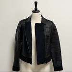 Tory Burch Black Leather Lila Jacket NWT 6 Zipper Closure Layer Seams Lined Photo 4