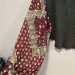 By Together paisley arms grey waffle knit long sleeve Photo 1