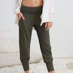 Aerie  heathered moss green foldover lounge joggers sweatpants Photo 0