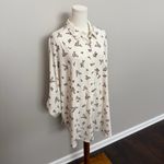 Lands' End Button-Up Shirt Tunic Collared Roll Tab Sleeves Floral Stretchy Cream Photo 2