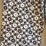 Pitaya Love + Harmony daisy check print high-waisted straight leg pants, size Large Photo 1