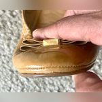 Tory Burch Eddie Bow Patent Leather Ballet Flats Size 6 Royal Tan Excellent Cond. Photo 7