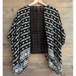 Aeropostale  Black & White Crochet Back Shrug One Size Photo 1