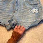 Aeropostale AERO mom shorts 3.5” non stretch light denim distressing NWT size 16 Photo 6